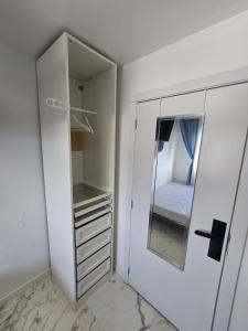 Blue Studio - Cozinha Privativa - Eficacia Living Abrantes