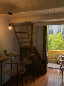 Av de Mayo Urban Studio