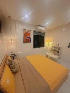 Top apartment