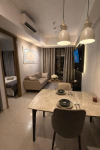 All New 1bd luxury apartment in west jakarta