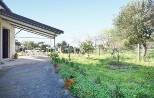 2 Bedroom Cozy Home In Punta Licosa