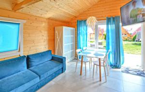 2 Bedroom Amazing Home In Gaski