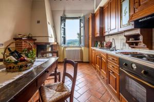 House With Double Pool In Val Di Chiana