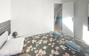 2 Bedroom Stunning Apartment In Berck Plage