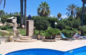 Awesome Home In Cava Daliga With Wifi