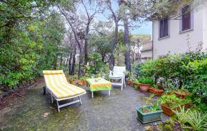 1 Bedroom Pet Friendly Home In Quercianella