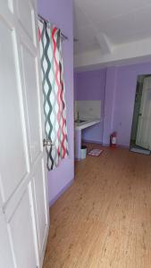 Suki Beach Resort E Standard Aircon Room