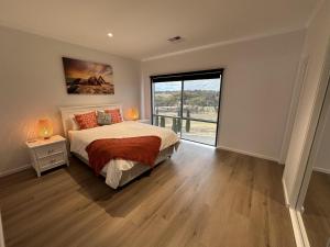 SEAVIEW ESCAPE UPPER SUITE - Your Luxury Kangaroo Island Break