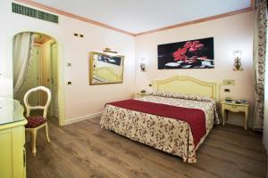 Standard Double Room room in Vip's Motel
