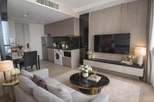 Luxury Sea View 1BR Rooftop Infinity Pool & Gym