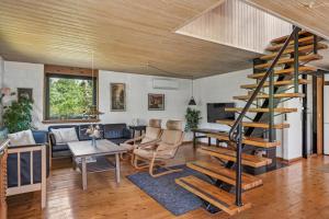 Cozy Two-Storey Holiday Home In Peaceful Nature Close To Kolind And Top Attractions In Djursland