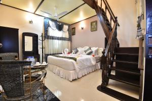 Holiday Haven Ukulhas