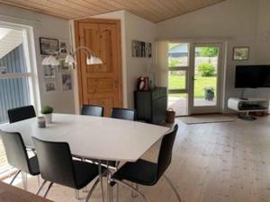 Lovely Holiday Home At Kongsmark Strand