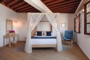 Villa Thalassa 1 2 Bedrooms With En-Suite Sea Views