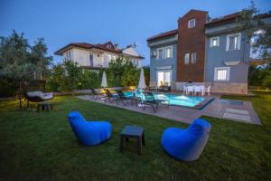 Villa Brown