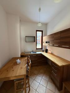 JustInRent Next by Gallery