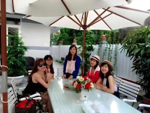 Riverside Pottery Village