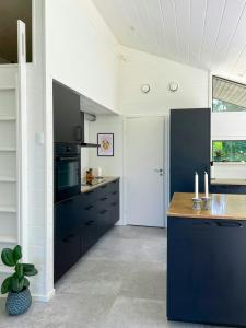 Modern Holiday Home Near Ellinge Beach