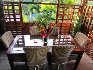 Physis Caribbean Bed & Breakfast