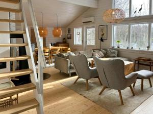 Summer House With Annex Near Beach In Fjellerup