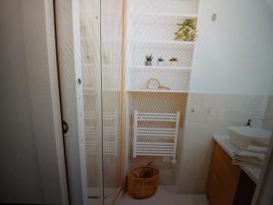 Nouvelle Tour Eiffel Confortable