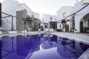 La Mer Deluxe Hotel & Spa Santorini Greece