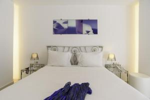La Mer Deluxe Hotel & Spa Santorini Greece
