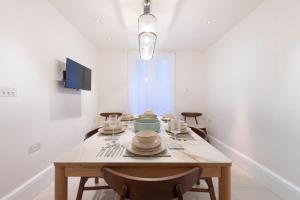 Kensington Court home