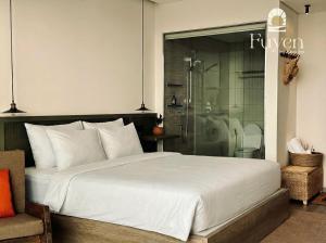 Kira Kira s Apartment, Apec Mandala Phu Yen Condotel