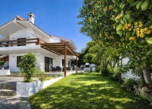 Villa Naya by the Beach