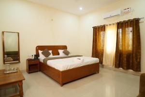 Hotel Aditya Palace & Marriage Garden