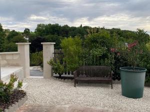 Maison de la Dube - Vue sur la vallée