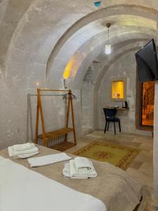 Cappdocia Tughan Cave Hotel