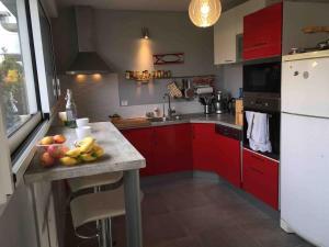 Large house for 8 with terrace in Brest