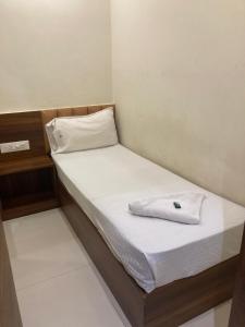 Classy Cabin Stay Near T2 Airport