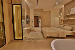 Luxury Studio with Bathtub Near City Stars