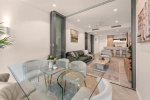 Queens Wharf 3BR Apt with 2 Parking