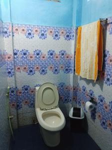 Budget Rooms and Villas Hiriketiya