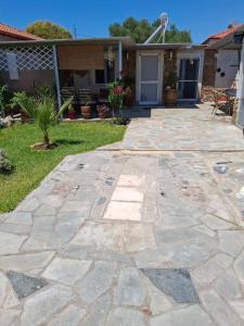 Souzanas house