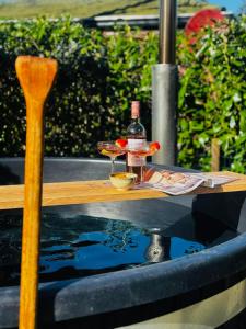 Schitterend 6 persoons chalet met HOTTUB aan de bossen van Putten