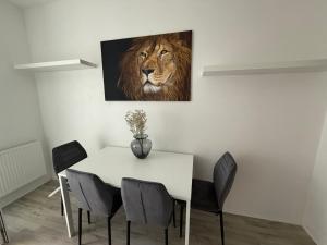 Zentrales Apartment mit Terrasse neu renoviert