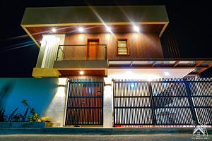 K&K The Modern Villa at Porto Laiya