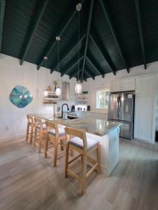 Luna Beach Luxury Boutique Beach Front Resort