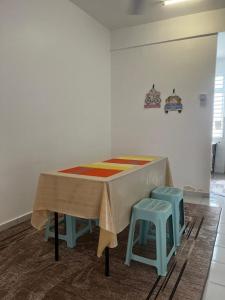 Teacher Aniss Homestay