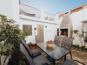 Casa de la Cueva