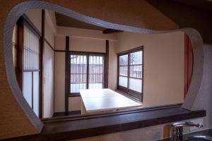 Kiyomizuan 清水庵 車庫2台可 ビフォアアフターの匠 坂田基禎さん改築の京町家
