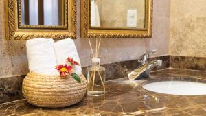 Casa Colibri - 1 block from Paseo de Montejo, Centro