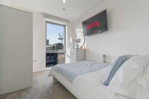 Luxury Penthouse Wembley Stadium Sleeps 10 and Parking