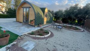 Casa Leandro glamping wooden tiny house