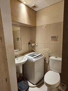 Modern 1BR Shell High Floor Ikea, NAIA, MOA